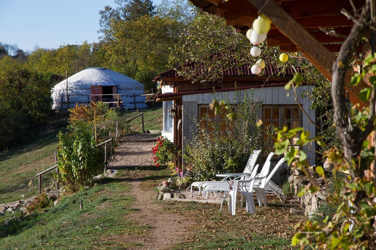 La Ferme De La Source Acomodação com café da manhã Bully  Exterior foto